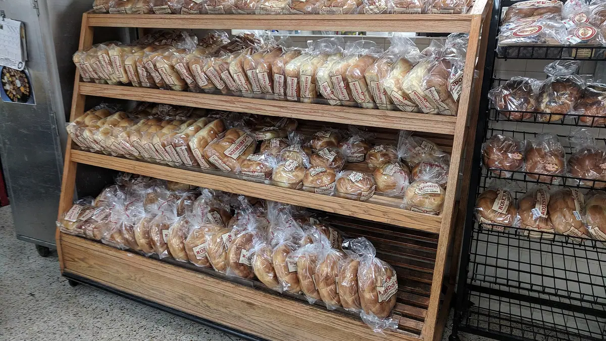 Staniforths – bakery in Rotherham town centre